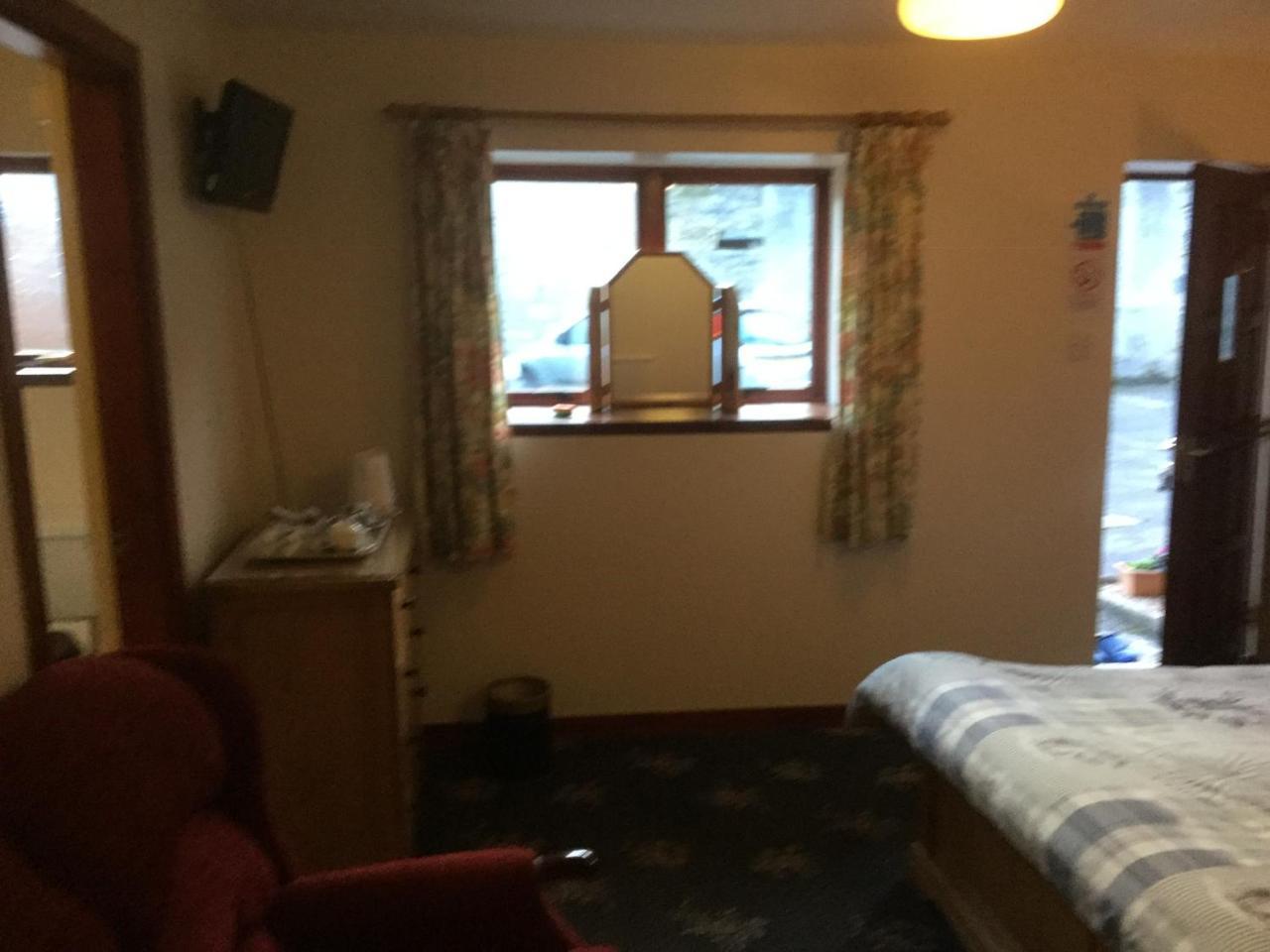 דאפטאון Fife Arms Guest House מראה חיצוני תמונה