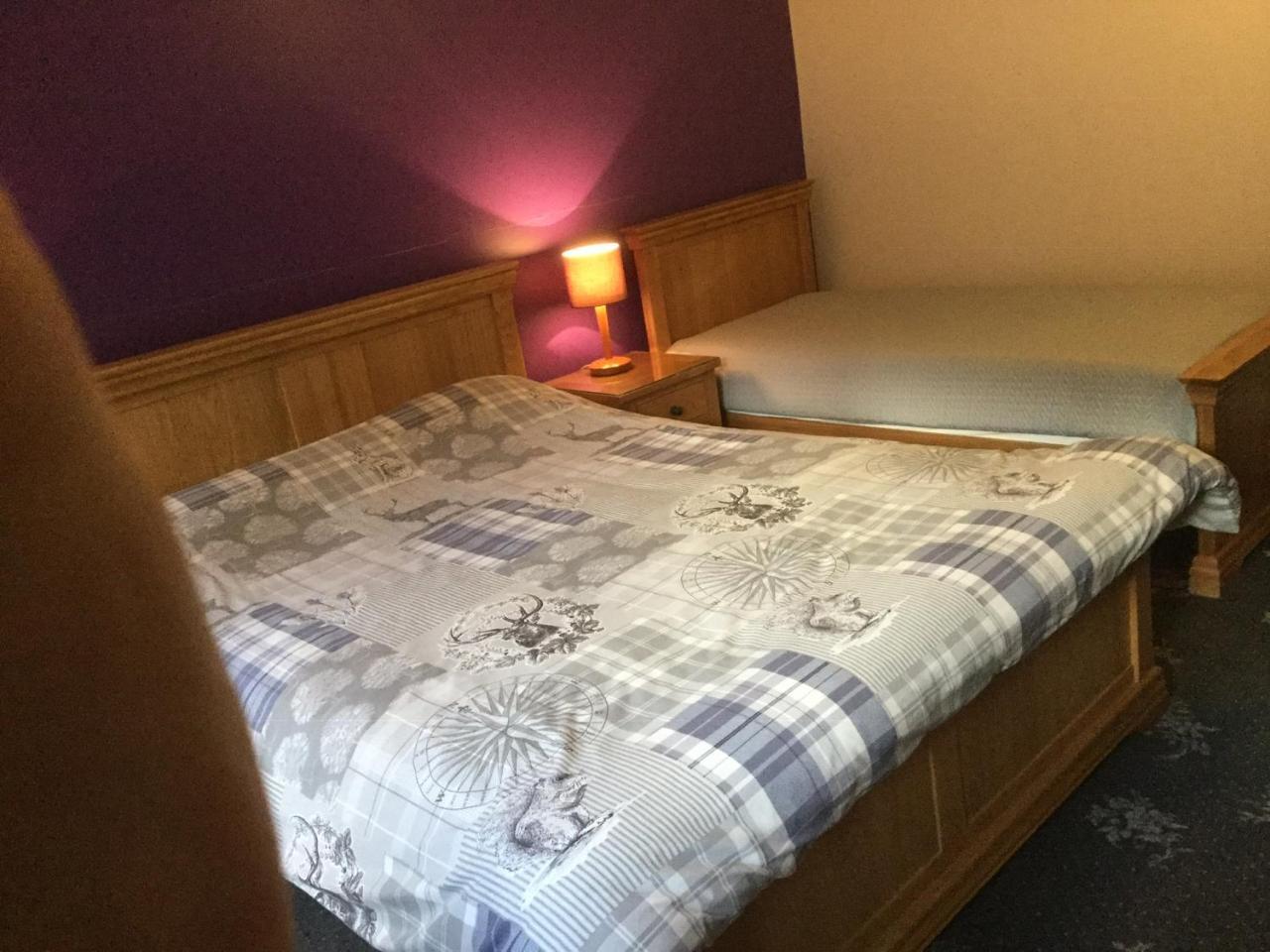 דאפטאון Fife Arms Guest House מראה חיצוני תמונה