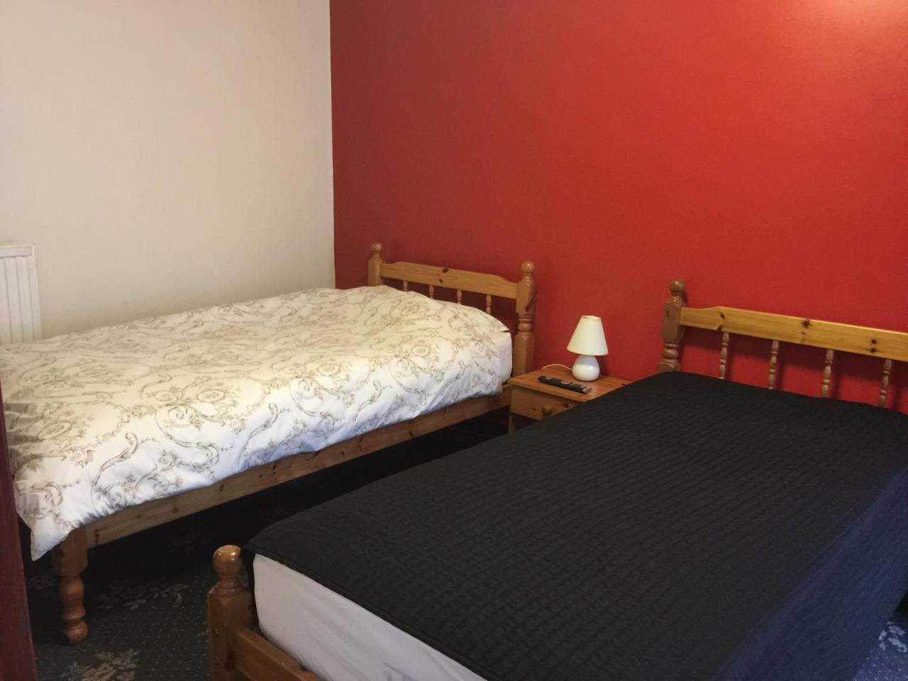 דאפטאון Fife Arms Guest House מראה חיצוני תמונה